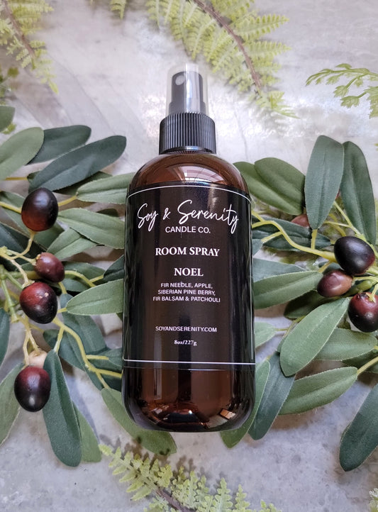 A perfectly festive holiday fragrance that fans of fresh woodsy scents will find appealing any time of year. It begins with top notes of invigorating eucalyptus and camphor, while middle notes of pine and fir are reinforced by a touch of spiced clove. Cedarwood and patchouli in the base ground this cheery scent. Bring the essence of the holidays any time of year!